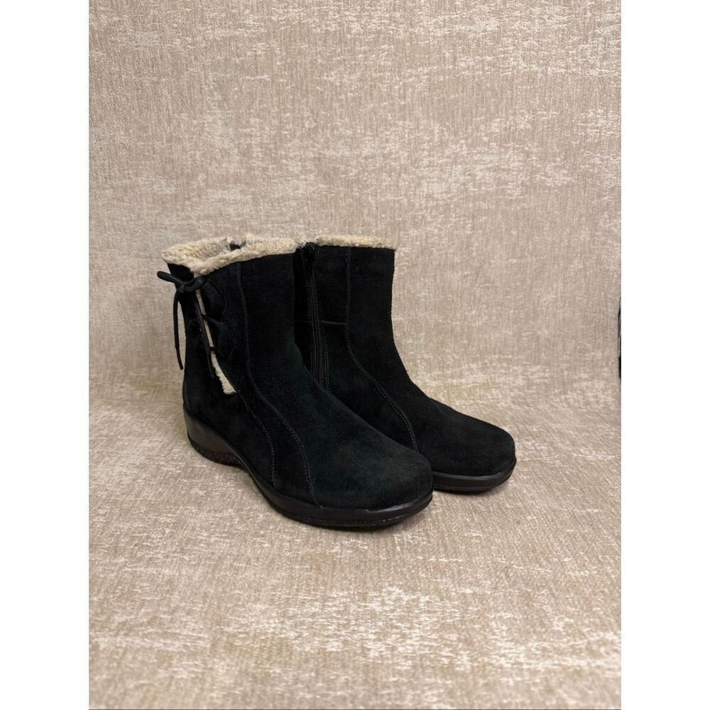 Clarks Bendables Women's Angie Madi Suede Sherpa Trim Ankle Boots Black Size 7M